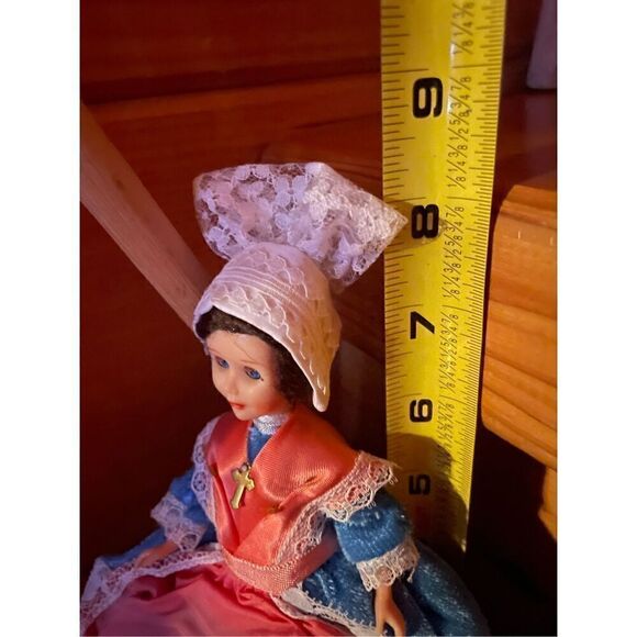 VTG FRANCE SOUVENIR LAURETTE DOLL - Picture 3 of 3